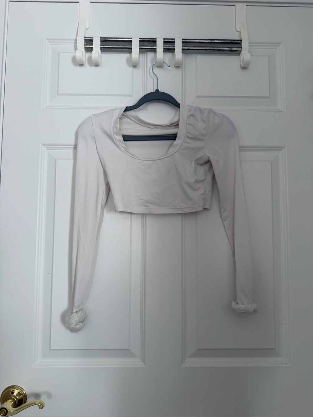 SHEIN White Long Sleeve Cropped Top